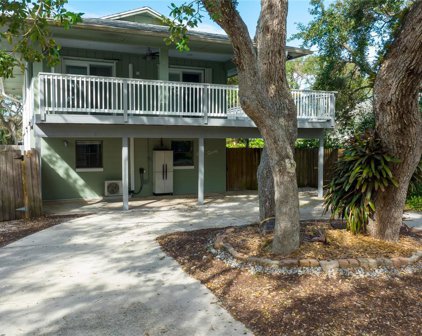 820 E 19th Avenue, New Smyrna Beach
