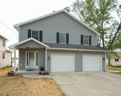 1349 E Crooked Lake Drive, Kalamazoo