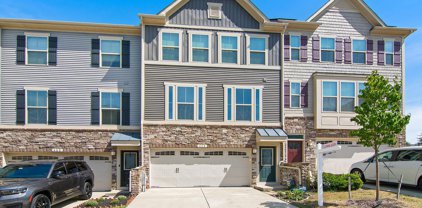 458 Marianna Dr, Millersville