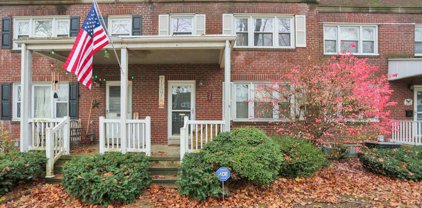325 Sycamore Rd, Reading