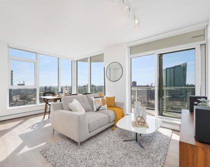 13685 102 Avenue Unit 1508, Surrey