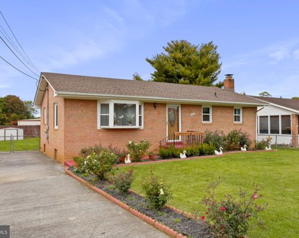 722 Manassas Ave, Front Royal