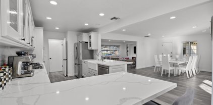 18352  Donmetz St, Porter Ranch