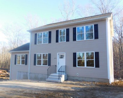 690 Main  Street, Hopkinton