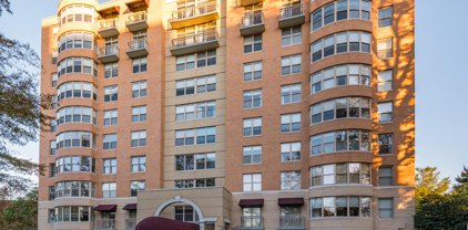 5000 Battery Ln Unit #105, Bethesda