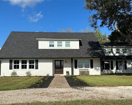 4019 County Road 208, Danbury