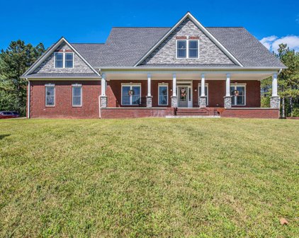 244 Double Eagle Dr, Summertown