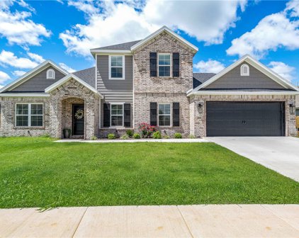 205 Dobson  Street, Pea Ridge
