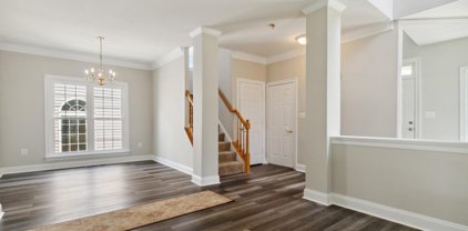 9214 Greenshire Dr, Manassas Park