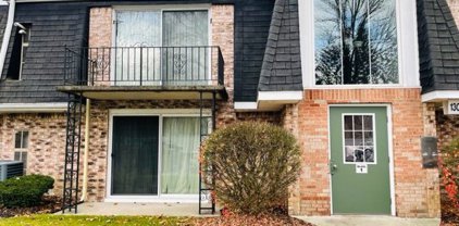 130A Foxberry Drive, Amherst