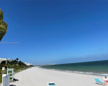 561 Harbor Dr, Key Biscayne