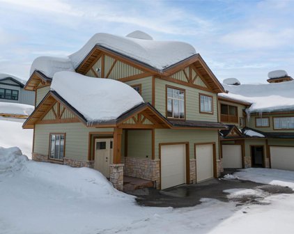 5045 Snowbird Way Unit 8, Big White
