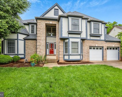 77 Rutherford Cir, Sterling