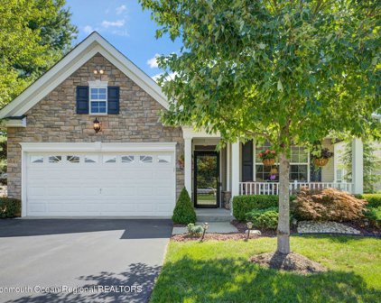 14 Wintergreen Drive, Manalapan