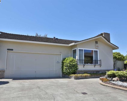 2043 Whitehall Pl, Alameda