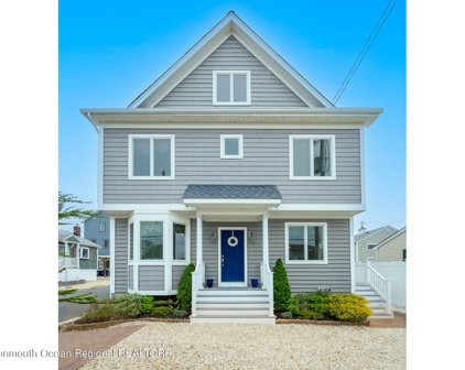 137 W Colony Road, Lavallette