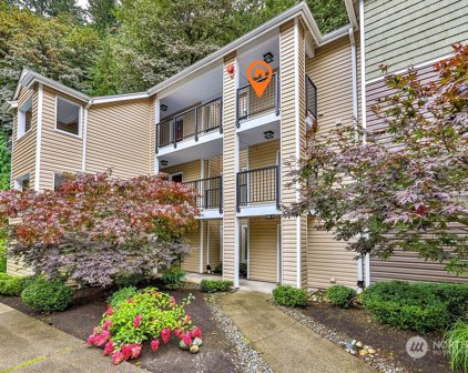 5000 NW Village Park Drive Unit #C318, Issaquah