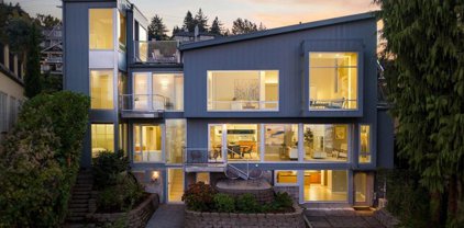 2805 NW WESTOVER RD, Portland