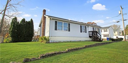 12 Columbus Avenue, Westerly