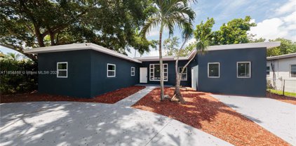 434 Nw 110th St, Miami