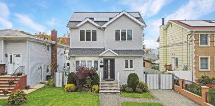 115 Rome Avenue, Staten Island