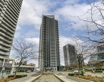 9887 Whalley Boulevard Unit 803, Surrey