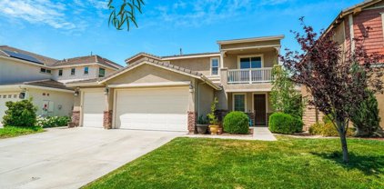 22499 Brightwood Place, Saugus