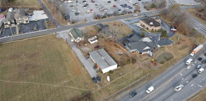 1404 7th  Avenue, Hendersonville