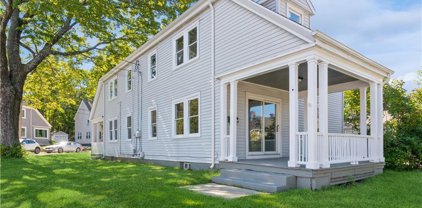 46-48 Carely Avenue, Griswold