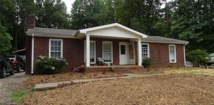 8896 Knox Bridge Highway, Canton