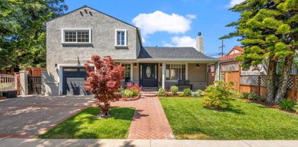 3241 Hoover ST, Redwood City