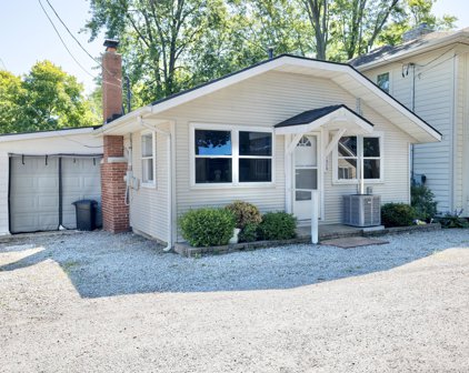 7920 Hickory Avenue, Russells Point