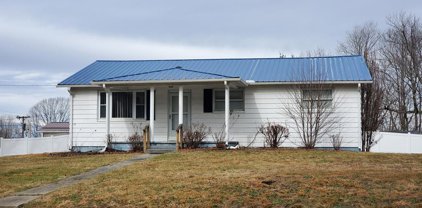 320 Cabell Heights Road, Beckley