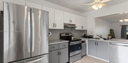 312 W Laurel Dr Unit #1403, Margate