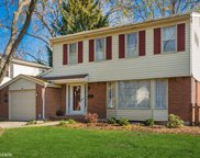 17 S Gibbons Avenue, Arlington Heights image