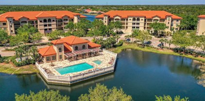 7612 Lake Vista Court Unit 303, Lakewood Ranch