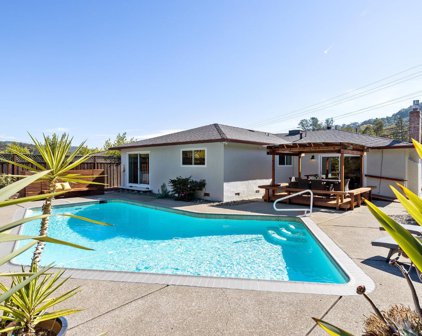 86 Esmeyer Drive, San Rafael