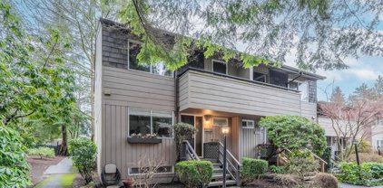2353 Mountain Highway, North Vancouver