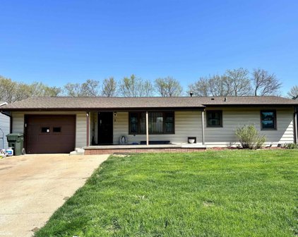 8  Rainbo  Drive, Keokuk