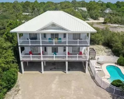 949 W Gulf Beach Dr, St. George Island
