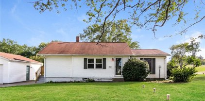 761 Hilbish Avenue, Akron