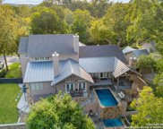 525 Vista Del Rio, New Braunfels image