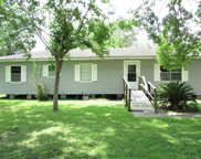 7946 Moore Dr County Road 162, Pearland image