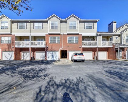 2111 Woodland Lane, Alpharetta