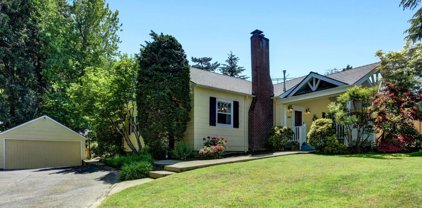 3900 SW DOLPH CT, Portland
