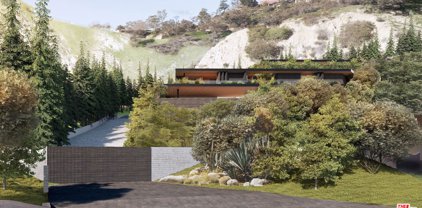 1868 N Doheny Dr, Los Angeles