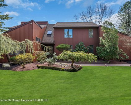 3 Deer Pond Lane, Holmdel