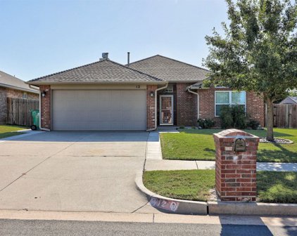 12 Woodgate Drive, Yukon