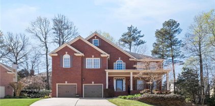 6040 Dumont Trace, Roswell
