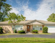 1375 Parkside Drive, Park Ridge image